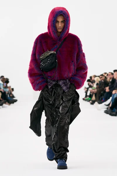 Look 42